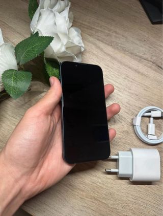 iPhone 13 mini azul medianoche