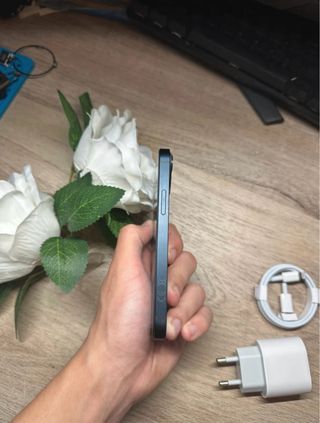 iPhone 13 mini azul medianoche