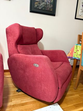 Sillón reclinable automático granate