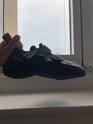 Pies de gato Tenaya Talla 35.5