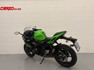KAWASAKI NINJA 650