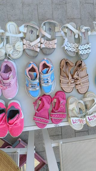 Scarpe bambina n. 27 e 28