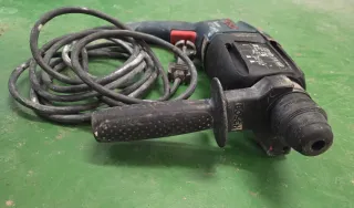 Taladro perforador Bosch GBH 2-23 RE