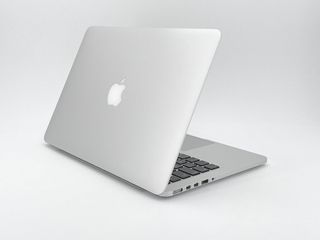 MacBook Pro 13" Intel Core i5 2.6GHz 2 núcleos - SSD 256GB - RAM 8GB