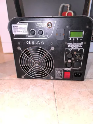 Máquina de Niebla con Líquido 5L