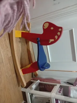 Caballo balancín infantil de madera