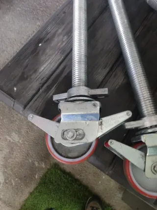 Ruedas telescópicas aluminio para andamio