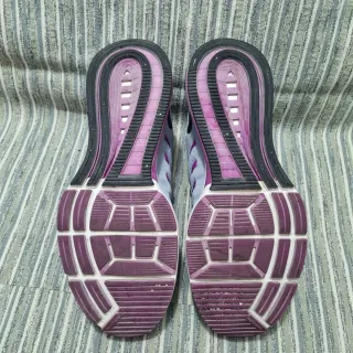 Zapatillas Nike Vomero 11 Azules y Rosas 40