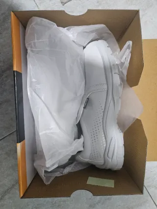 Zapatos de seguridad Mendi blancos