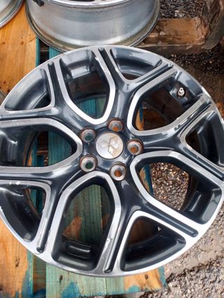 Llantas Mitsubishi 18”
