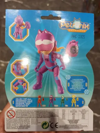 Petronix Defenders Action Figures (4)