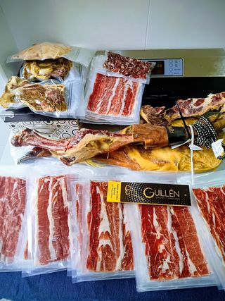 Corte y envasado al vacío jamón o paletilla