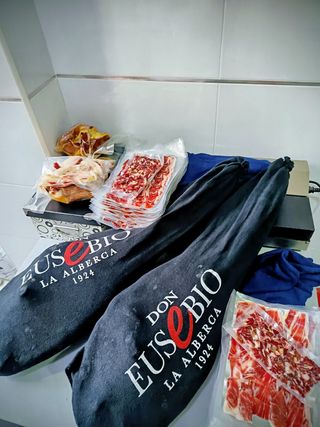 Corte y envasado al vacío jamón o paletilla