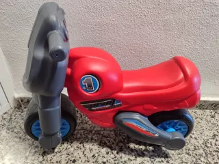 Moto para niño Feber Sprint Roja