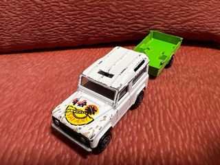 Land Rover Majorette con Remolque