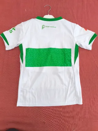Camiseta y pantalón de fútbol Elche CF