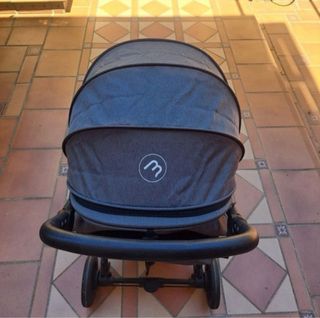 Silla de paseo ligera y compacta