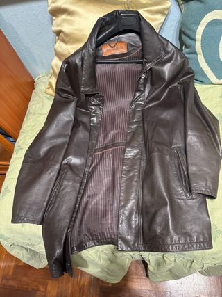 Cazadora Parca Cuero Marrón Patricia