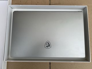 MSI Creator 17 i7 32GB RAM 1TB SSD