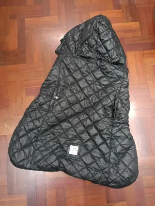 Funda para cubrir mochila portabebes