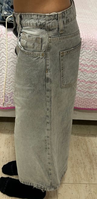 Pantalones vaqueros anchos grises