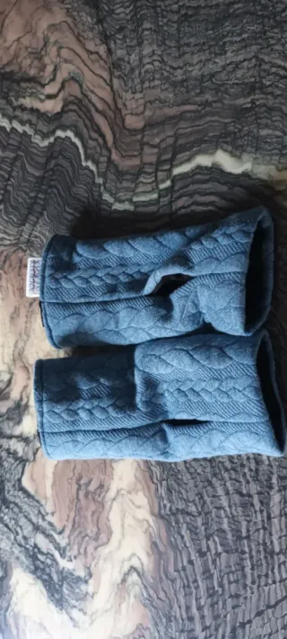 Conjunto gorro, bufanda y guantes