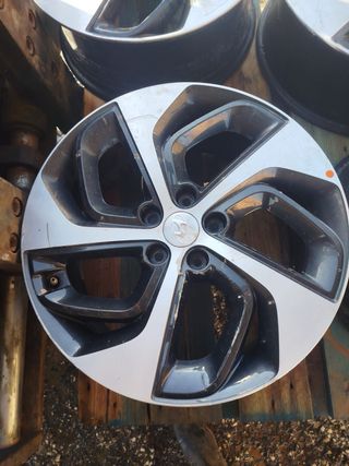 Llantas Hiunday 19”