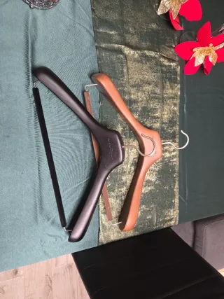 Grucce Salvatore Ferragamo legno e metallo