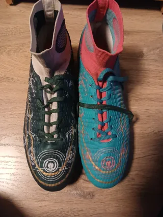 Botas de fútbol 11 Talla 43 precio negociable