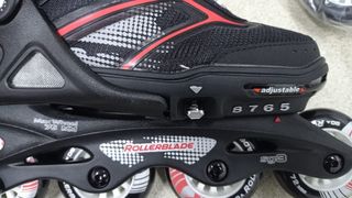 Patines Rollerblade Negros y Rojos