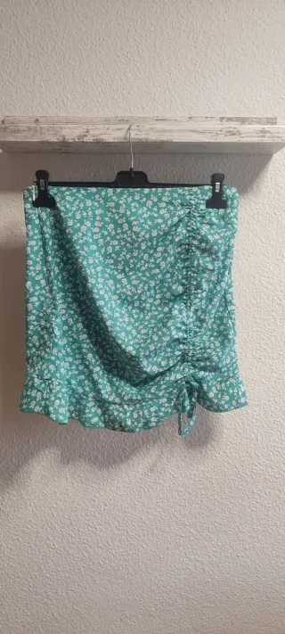 Lote 3 prendas: top lunares y más