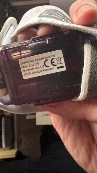 Linterna frontal LED alta calidad y potencia