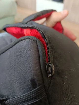 Cámara Canon EOS 1000D + Objetivo 18-55mm