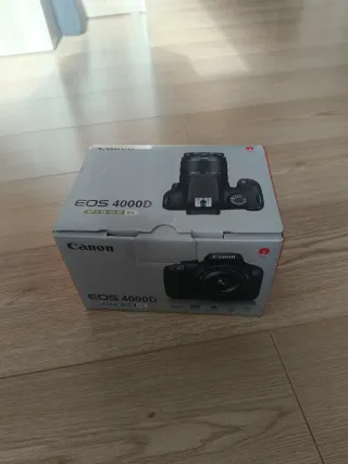 Cámara Canon EOS 1000D + Objetivo 18-55mm