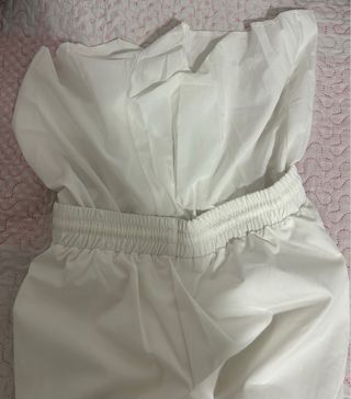 Pantalones blancos anchos