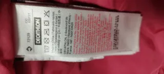 Chaqueta Decathlon  rosa/fucsia