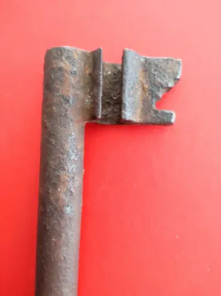 Llave antigua forjada