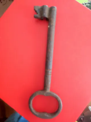 Llave antigua forjada
