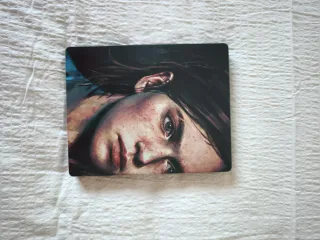 The Last of Us Parte II PS4 Caja Metálica