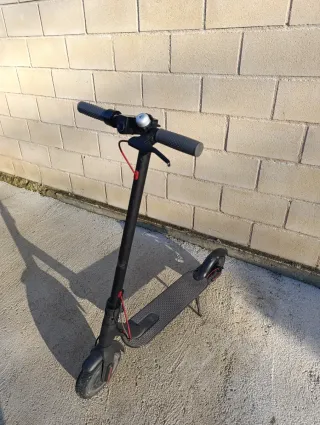 Patinete Eléctrico Negro