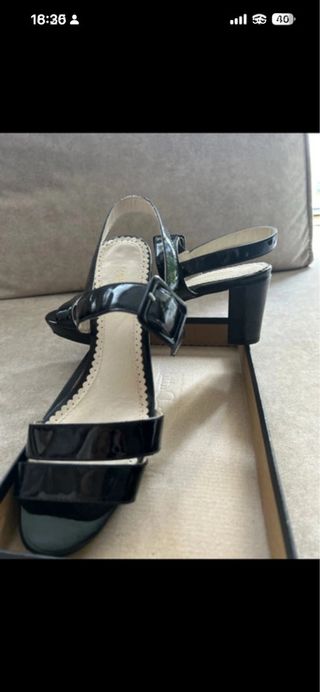 Sandalias fiesta Cortefiel negras