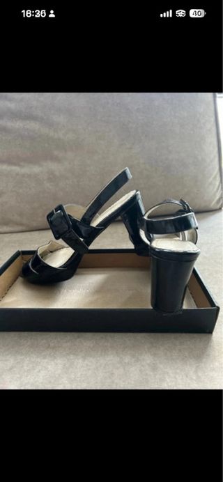 Sandalias fiesta Cortefiel negras