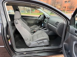 Volkswagen Golf 1.9 TDI 105 CV 3 PUERTAS