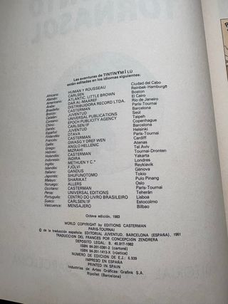 2 libros Aventuras de Tintin: Vuelo 714 y Tornasol