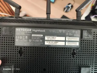 Router WiFi Netgear AC1900 Nighthawk R7000 asusWRT