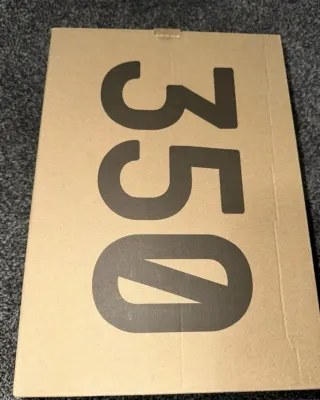 Adidas Yeezy Boost 350 V2 Zebra Talla 39