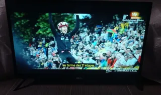 Smart TV 32 Stream System