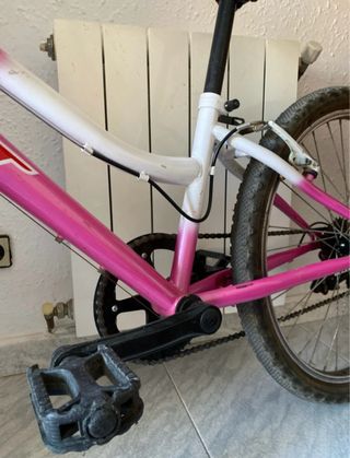 Bicicleta EMT 24” Rosa