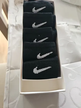 Pack 5 pares calcetines Nike logo blanco