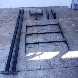 Rack, estructura gimnasio para pared con fonderas